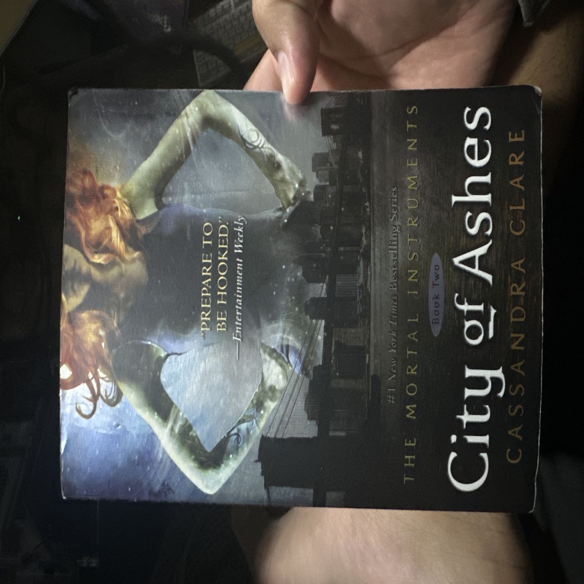 “City of Ashes: A Dark Fantasy Adventure Awaits”